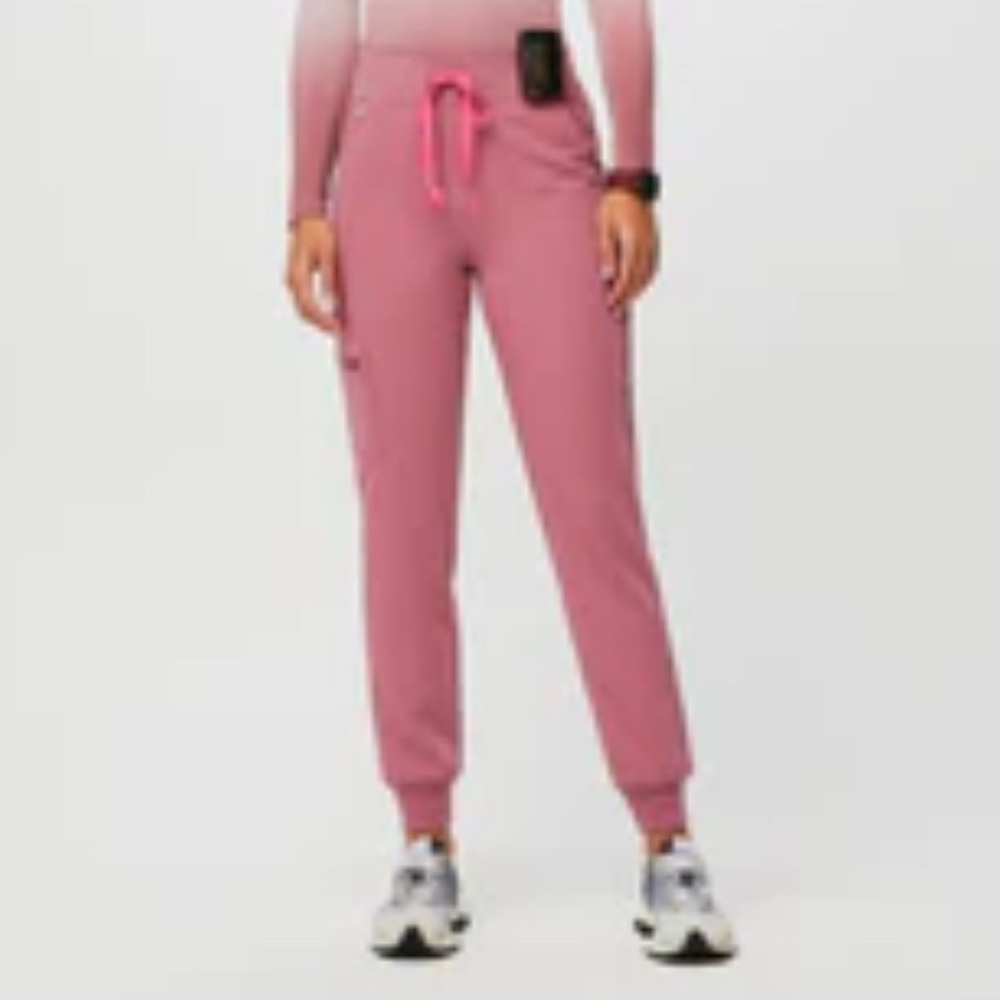 Figs Women's BCA Quartz Jogger Scrub Pants